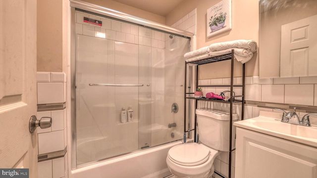 3715 PORTER AVE, Atlantic City, NJ 08401