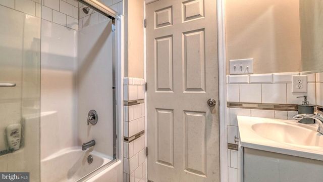 3715 PORTER AVE, Atlantic City, NJ 08401