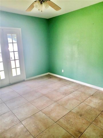 205 PRAIRIE Street, Pineville, LA 71360