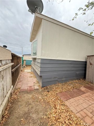 45415 E 28th Street E 45, Lancaster, CA 93535