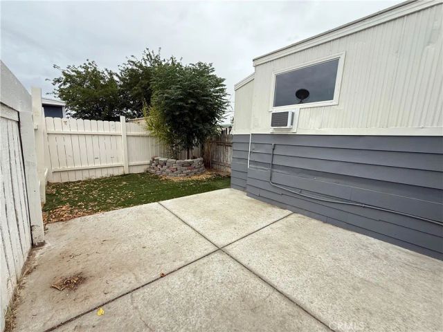45415 E 28th Street E 45, Lancaster, CA 93535
