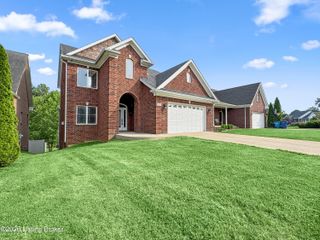 6513 Keeling Park Dr, Louisville, KY 40291