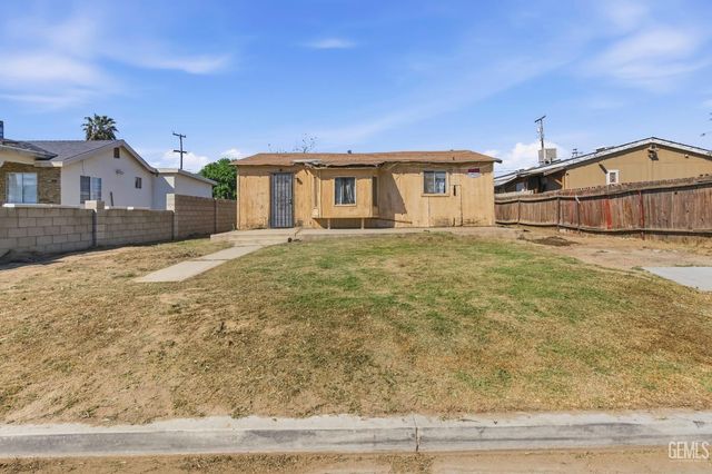 6705 Betty Street, Bakersfield, CA 93307