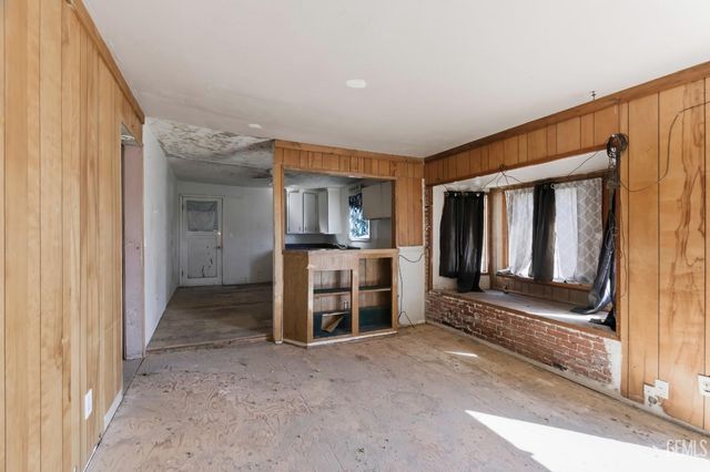 6705 Betty Street, Bakersfield, CA 93307