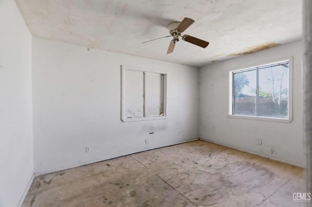 6705 Betty Street, Bakersfield, CA 93307