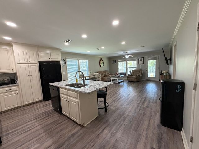 197 Mayberry Lane, Dothan, AL 36305