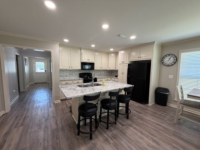 197 Mayberry Lane, Dothan, AL 36305