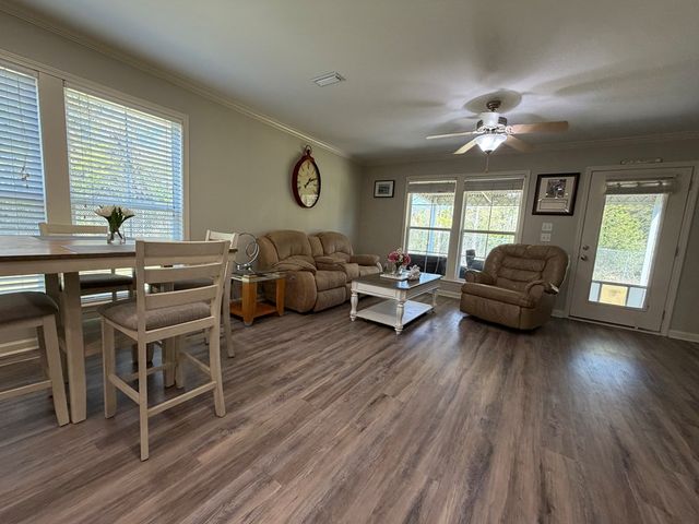 197 Mayberry Lane, Dothan, AL 36305