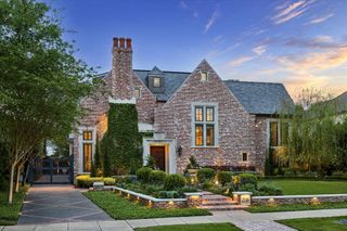 2158 Chilton Road, Houston, TX 77019