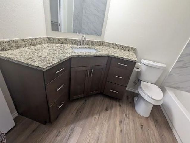 6000 Shepherd Mountain CV 204, Austin, TX 78730