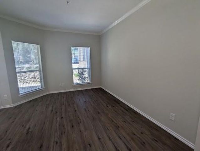 6000 Shepherd Mountain CV 204, Austin, TX 78730