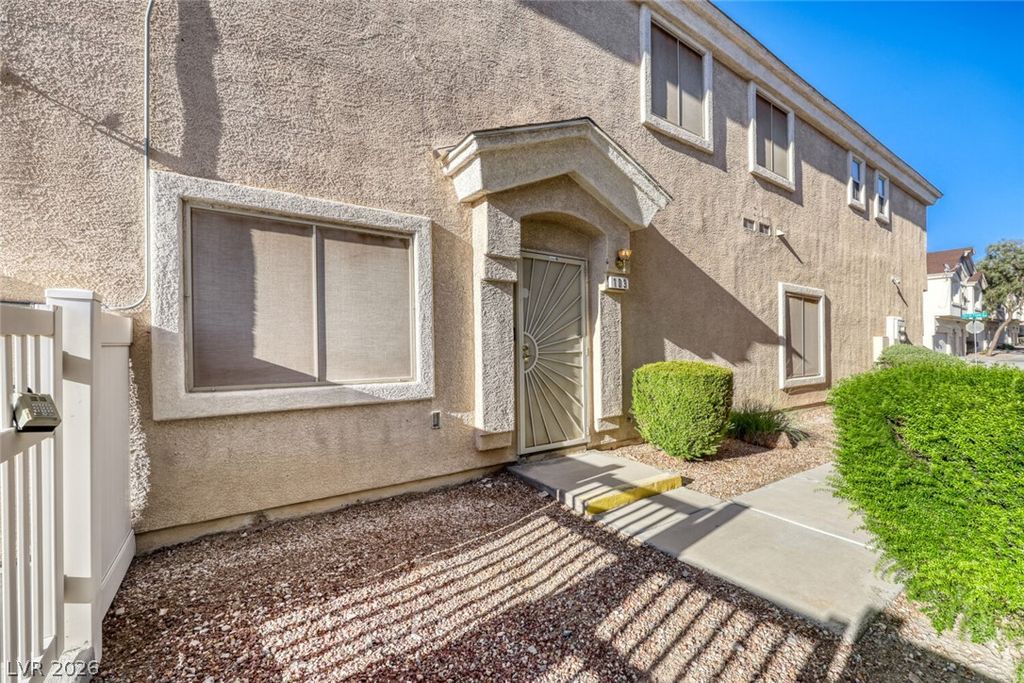 3047 Errol Flynn Street 103, Las Vegas, NV 89122 — photo 5