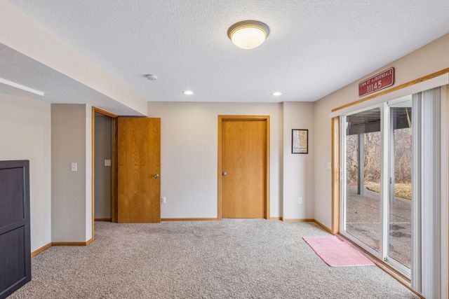 2617 Burl Oak Curve, Hudson, WI 54016