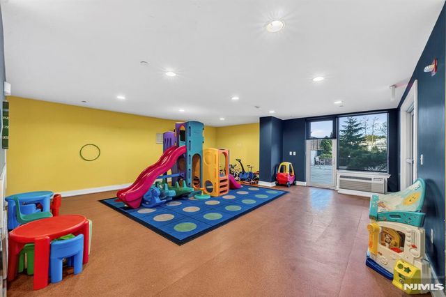 3312 Hudson Avenue 12K, Union City, NJ 07087