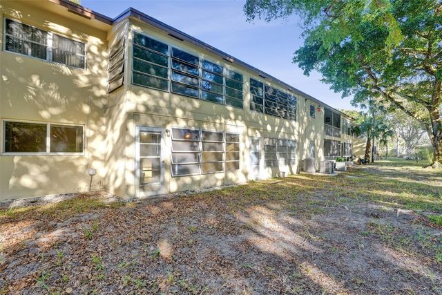 251 NW 76th Avenue 106, Margate, FL 33063