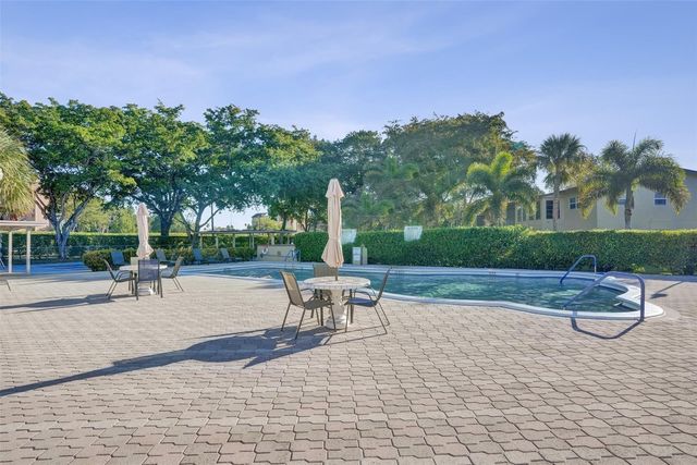 251 NW 76th Avenue 106, Margate, FL 33063