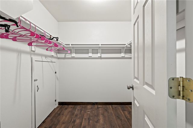 13934 Canal Street, Rogers, AR 72758