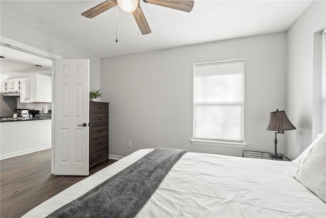 13934 Canal Street, Rogers, AR 72758