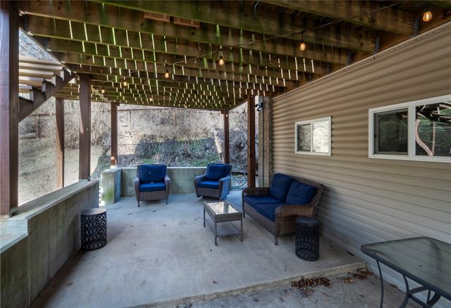 13934 Canal Street, Rogers, AR 72758