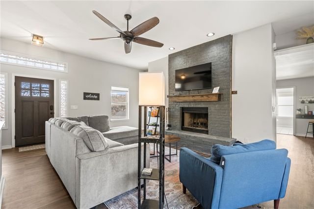 13934 Canal Street, Rogers, AR 72758