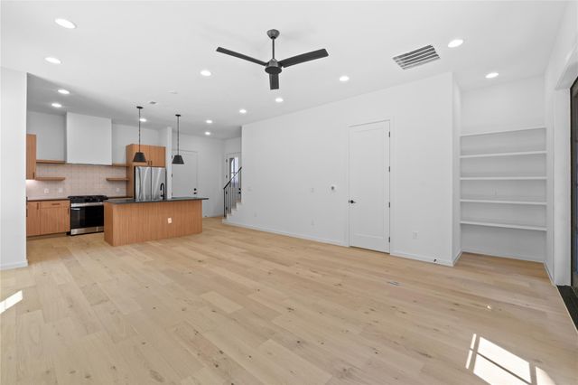 3500 Pecan Springs Rd. 16, Austin, TX 78723