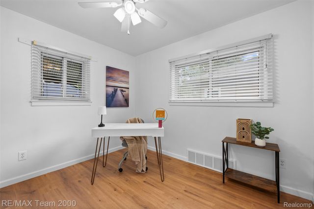 22459 Wilmot Avenue, Eastpointe, MI 48021