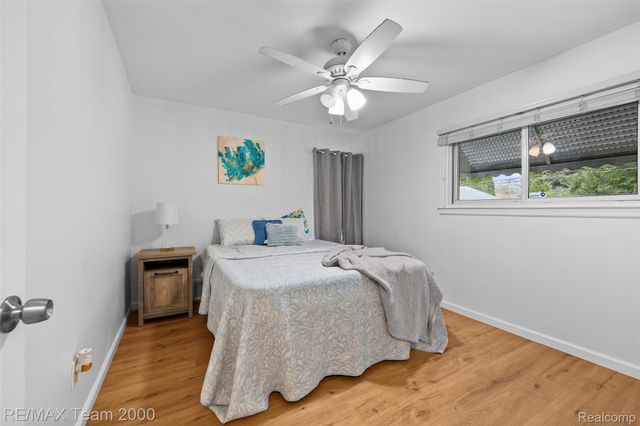 22459 Wilmot Avenue, Eastpointe, MI 48021