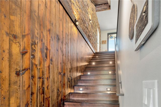 615 W North Street, Fayetteville, AR 72701