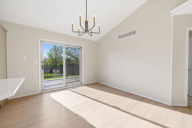 2772 Glacier Dr, Wichita, KS 67215