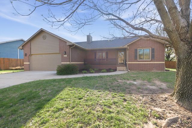2772 Glacier Dr, Wichita, KS 67215