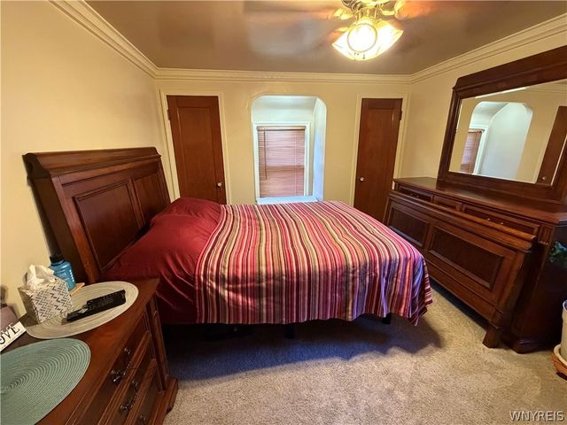 2721 Weston Avenue, Niagara Falls, NY 14305