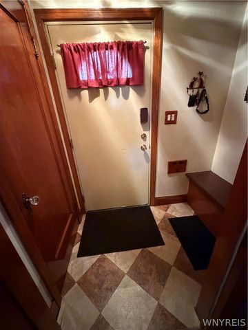 2721 Weston Avenue, Niagara Falls, NY 14305