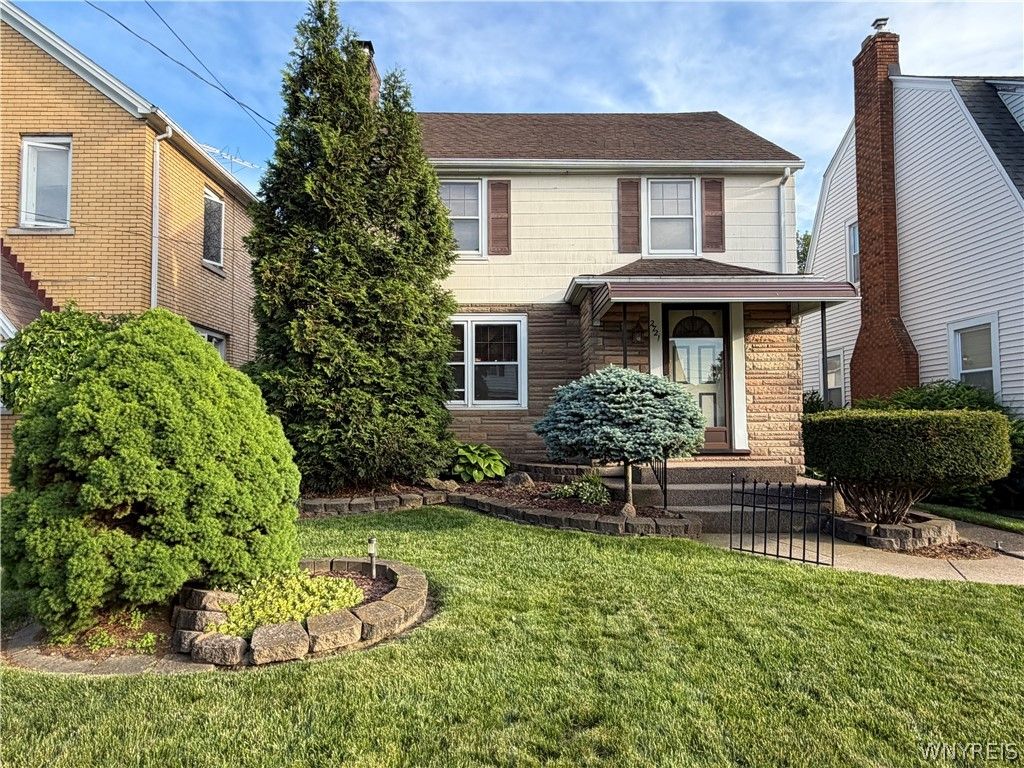 2721 Weston Avenue, Niagara Falls, NY 14305