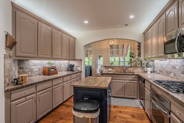 6501 Wildlife Trail, Garland, TX 75044