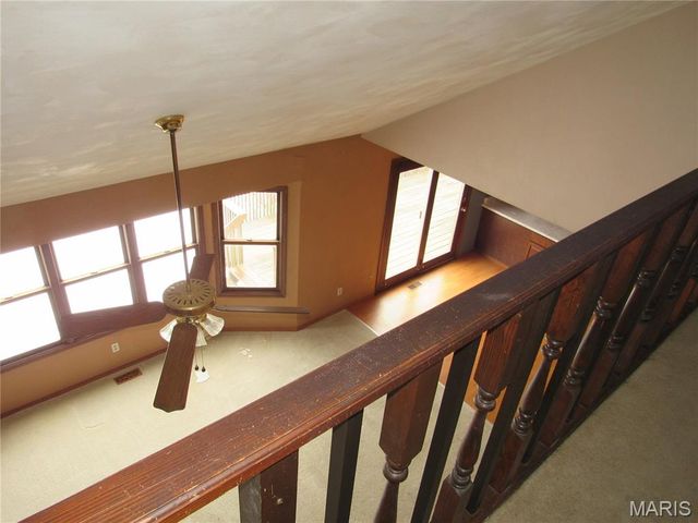 9 Brian Drive, Swansea, IL 62226