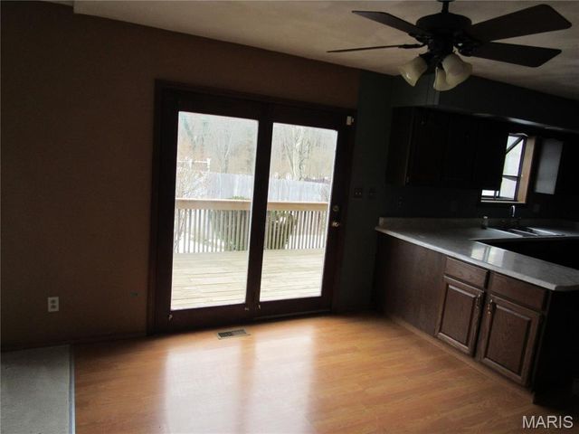 9 Brian Drive, Swansea, IL 62226