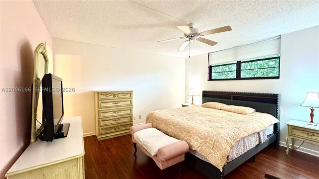 2420 S Deer Creek Country Club Blvd 207-D, Deerfield Beach, FL 33442