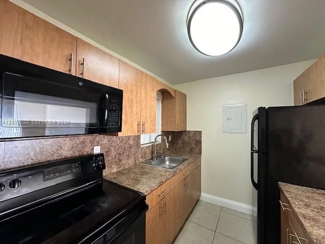 1337 NW 1st St 14, Miami, FL 33125