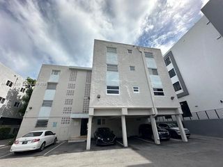 1337 NW 1st St 14, Miami, FL 33125