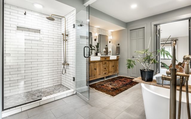 6260 E Avalon Lane East Drive, Indianapolis, IN 46220