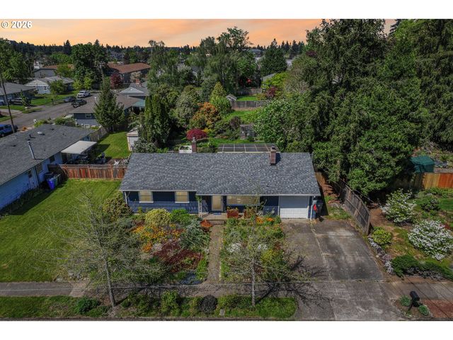 12335 Se SALMON St, Portland, OR 97233