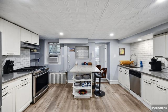 812 Garden Street 1, Hoboken, NJ 07030
