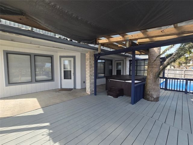 15642 Cuttysark St, Corpus Christi, TX 78418