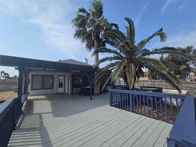 15642 Cuttysark St, Corpus Christi, TX 78418