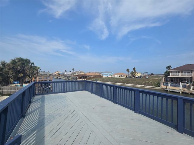 15642 Cuttysark St, Corpus Christi, TX 78418