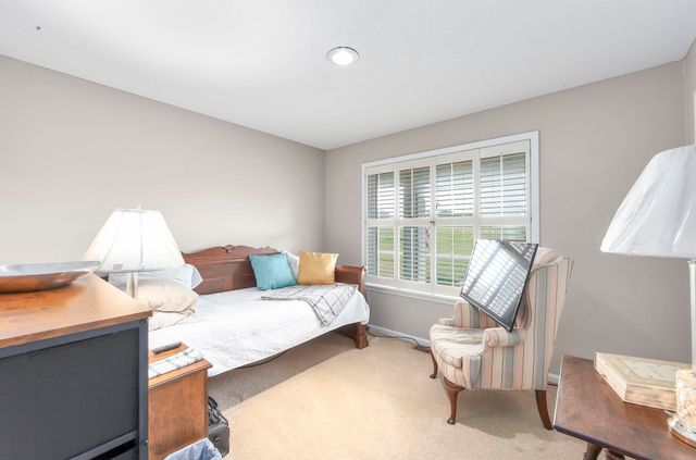 205 PINECREST DR, Henderson, TN 38340