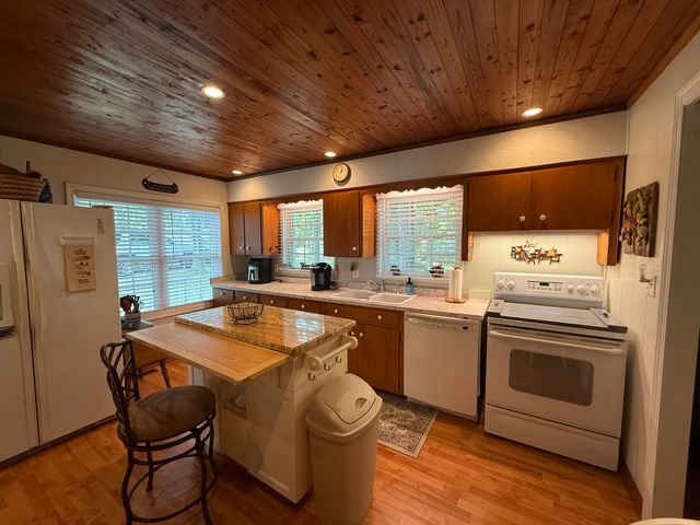 2023 KY 1383, Russell Springs, KY 42642