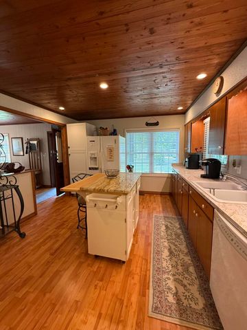 2023 KY 1383, Russell Springs, KY 42642
