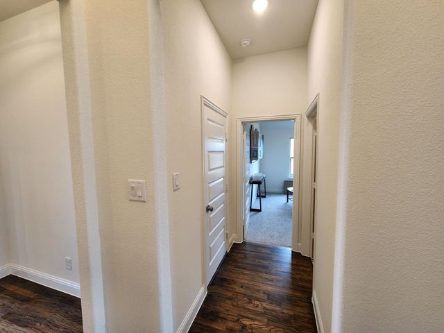 397 Willie's Court, Whitesboro, TX 76273