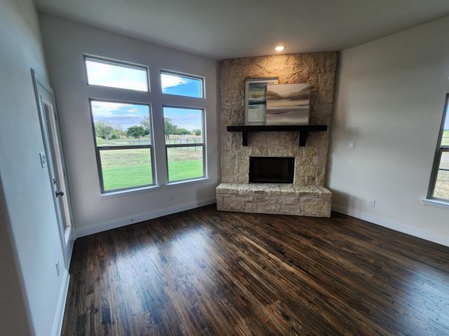397 Willie's Court, Whitesboro, TX 76273